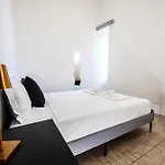 Mh *