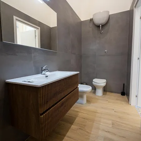 Mh Apartment